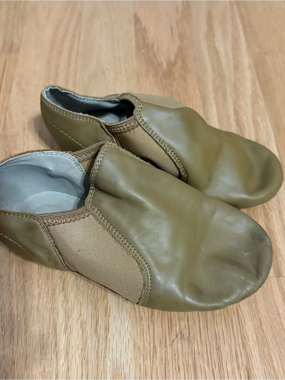 Tan Jazz Dance Shoes Sz 1 Kids Girls